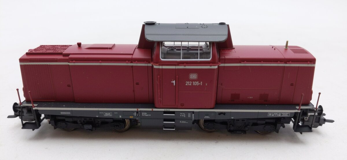 Marklin 37000 HO Scale DB Diesel Switcher #212 105-1