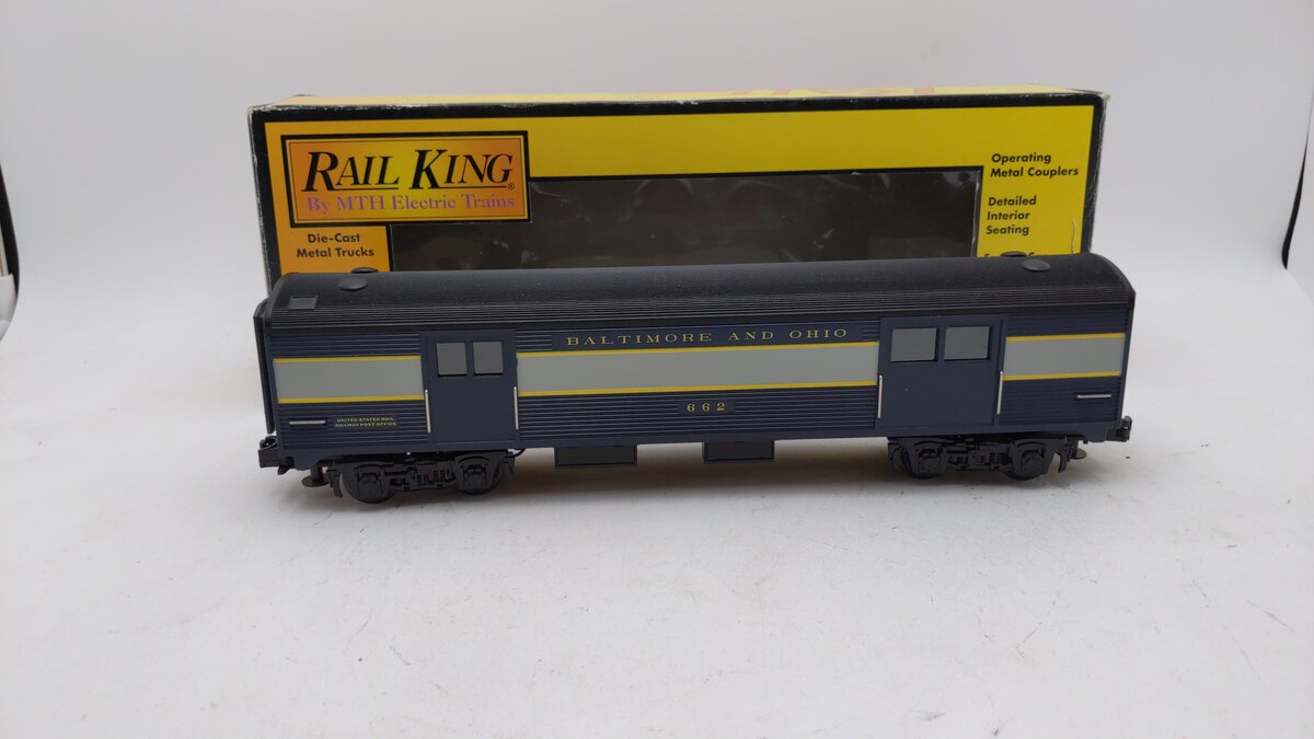 MTH 30-6111B O Gauge B&O Streamlined Baggage Car EX/Box