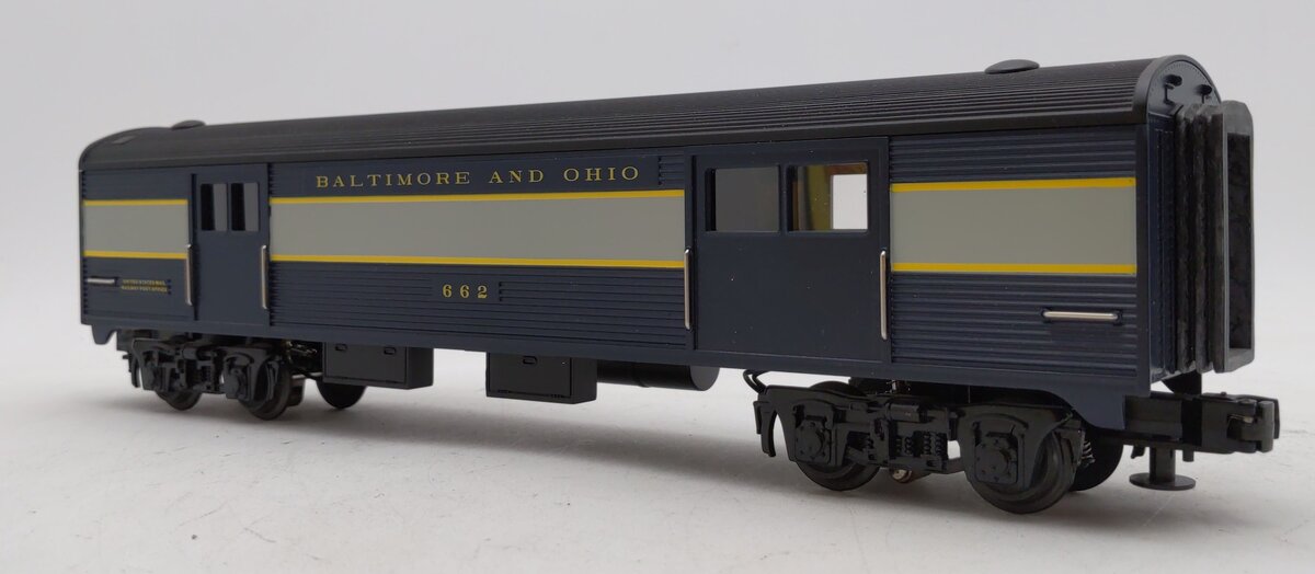 MTH 30-6111B O Gauge B&O Streamlined Baggage Car EX/Box