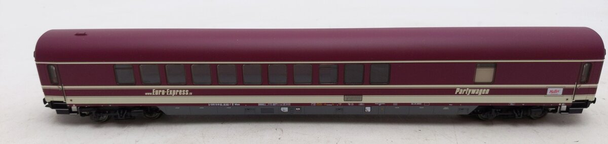 Marklin 43948 HO Euro Express Type WGmh 804/854 Entertainment Car