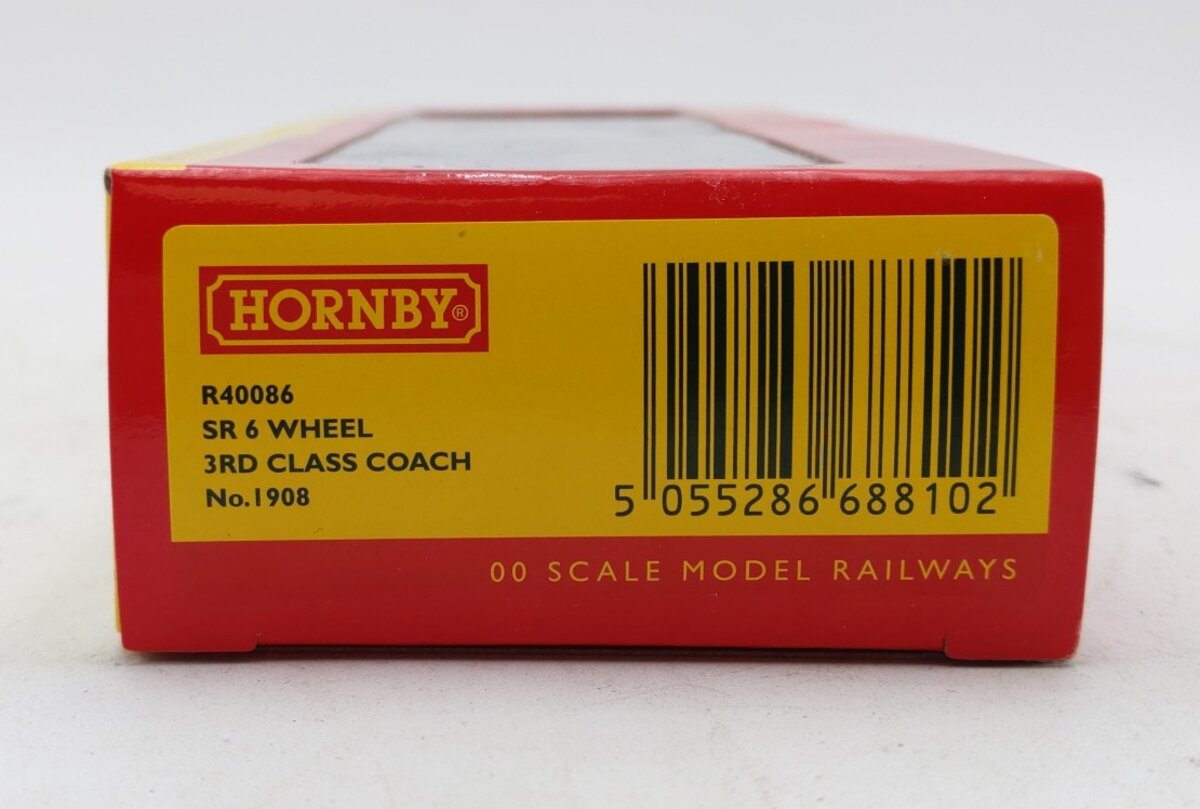 Hornby R40086 OO Southern Railway 3rd Class Era 3 6-Wheel Coach #1908