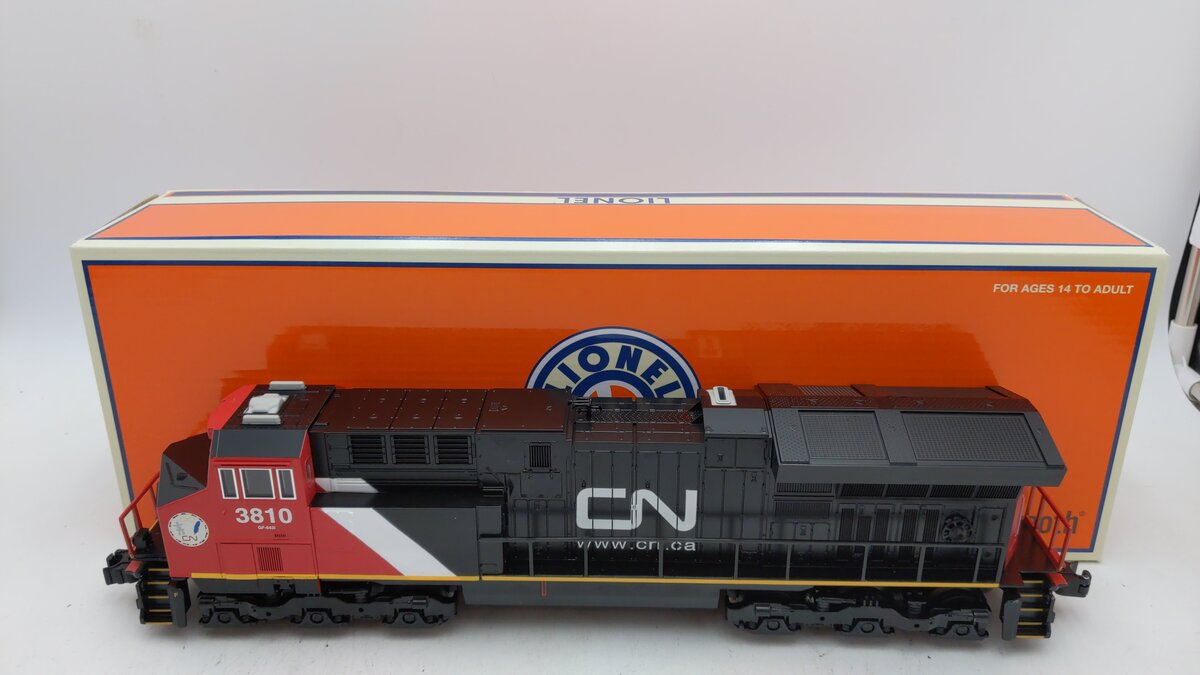 Lionel 2334050 O CN LionChief Plus 2.0 ET44ac Diesel Locomotive #3810