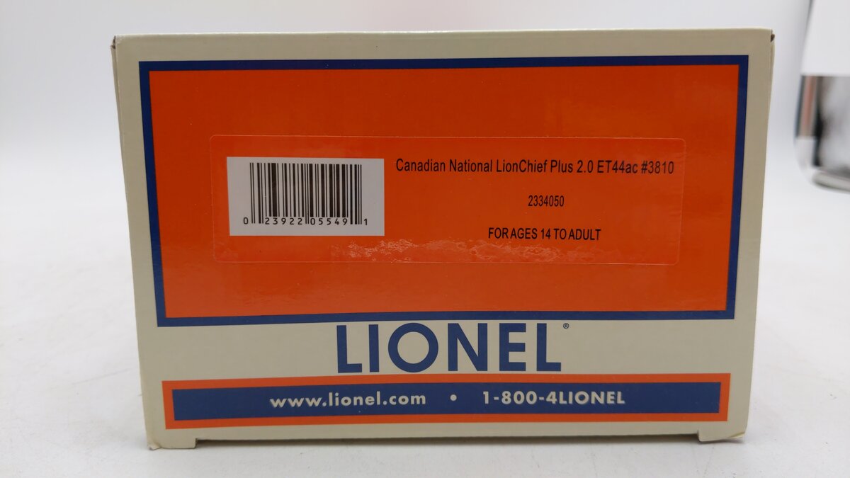 Lionel 2334050 O CN LionChief Plus 2.0 ET44ac Diesel Locomotive #3810
