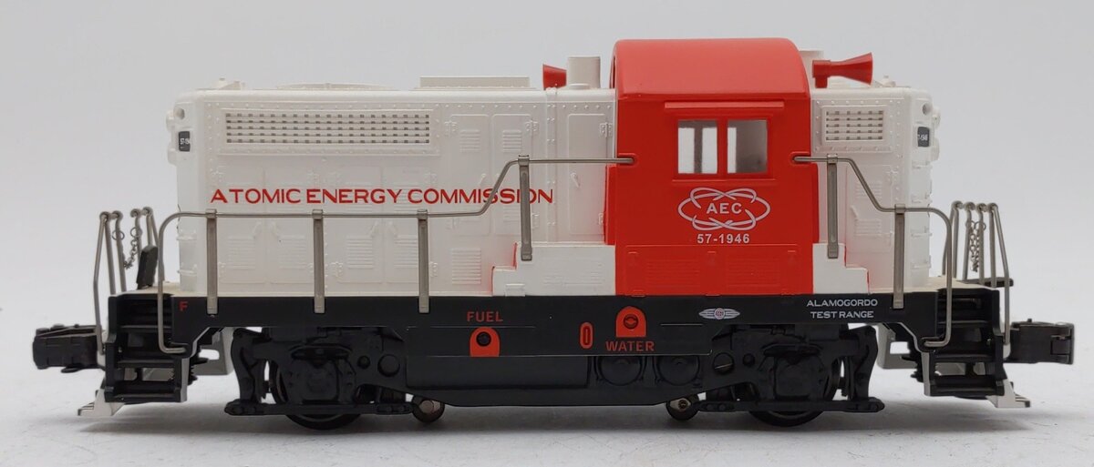 RMT 4091 O AEC/Atomic Energy Powered BEEP Diesel Loco #57-1946