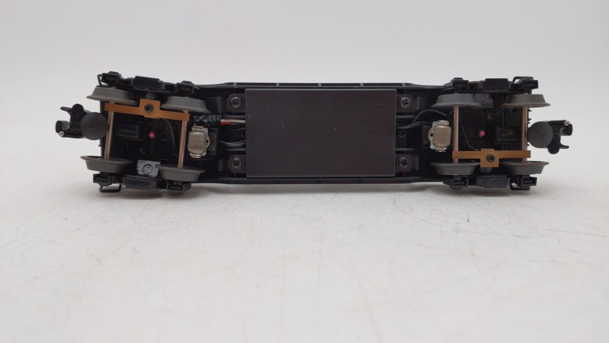 Lionel 6-36726 O Gauge Santa Fe Operating Searchlight Car