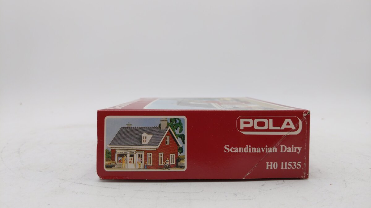 Pola 11535 HO Scale Scandinavian Dairy House Kit – Trainz
