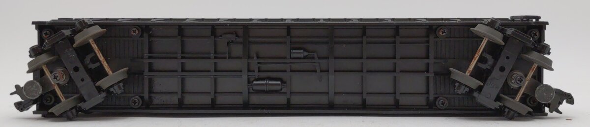 MTH 20-90015D O Gauge Chesapeake & Ohio Gondola Car w/Junk Load LN/Box