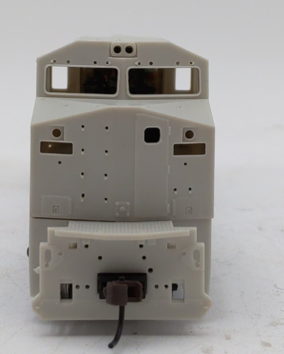 Bachmann 83501 HO Undecorated GE Dash 8-40CW Diesel Locomotive w/DCC