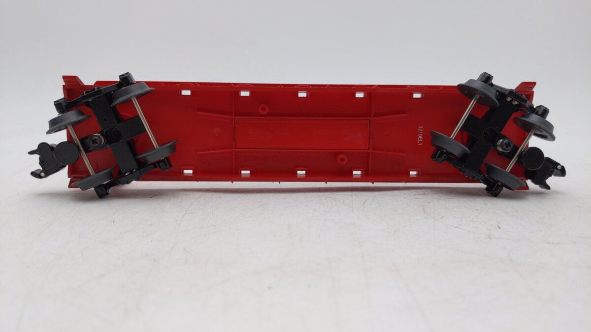 Lionel 6-37006 O Gauge Flatcar with Operating LCD