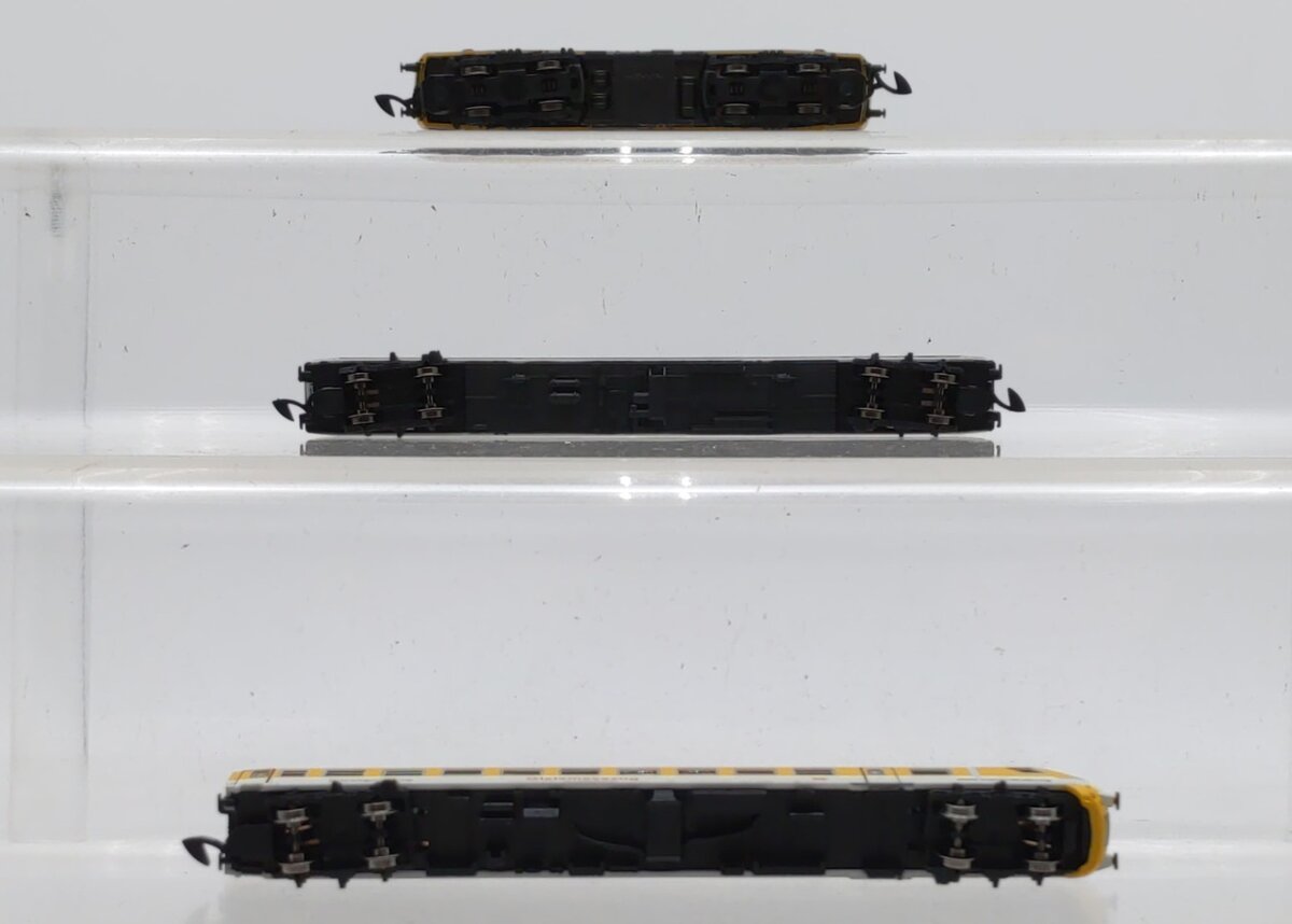 Marklin 81528 DB Network Z Gauge Electric Passenger Train Set (Set of 3)