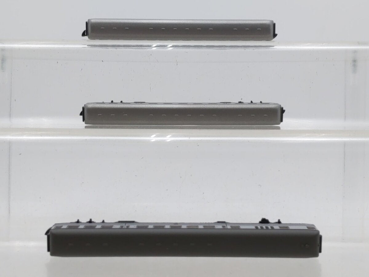 Marklin 87189 Z German Federal RR Rabbit Hutch Commuter Service Car (Set of 3)