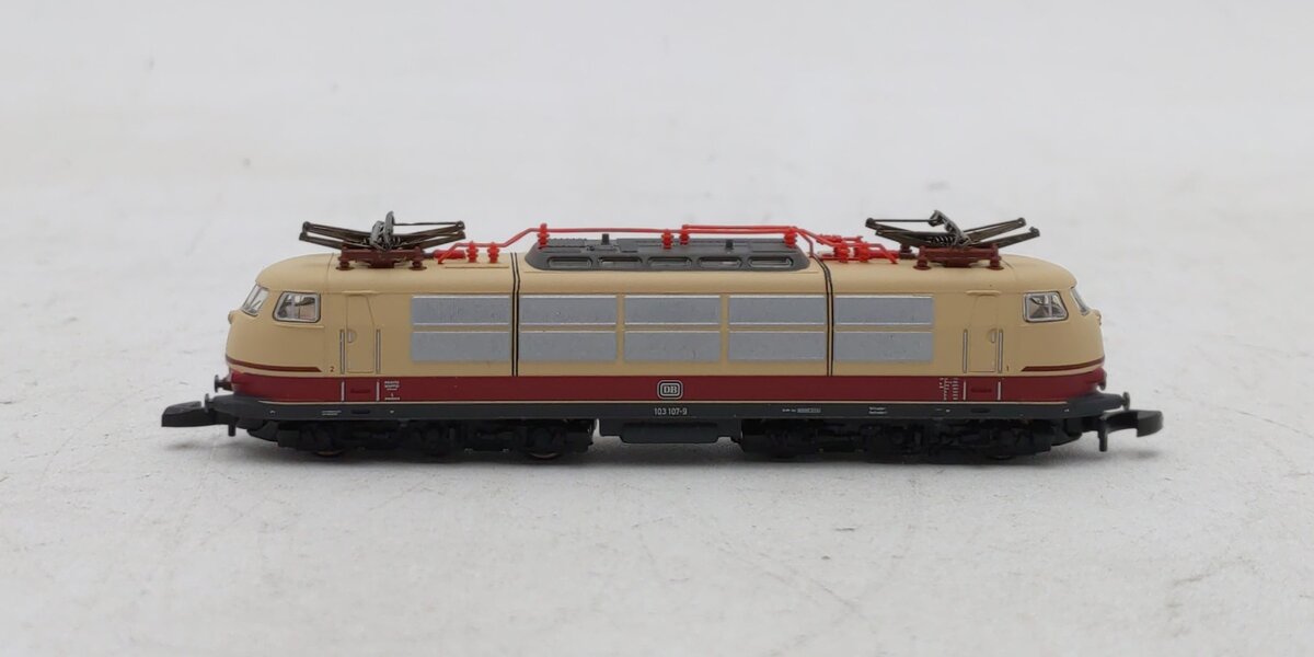 Marklin 88544 Z German Federal Railroad DB Class 103.1 Electric Locomotive