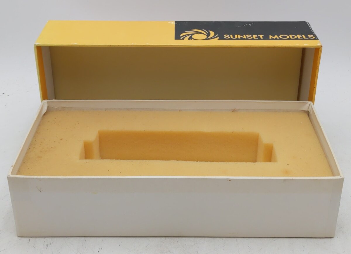 Sunset Models HO BRASS EMD GP9 1500-HP Road Switcher Locomotive -BOX ONLY VG/Box