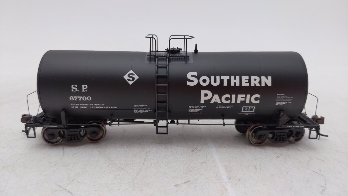 Atlas 20003191 HO SP 17,600 Gallon Corn Syrup Tank Car - Cargill Style #67700