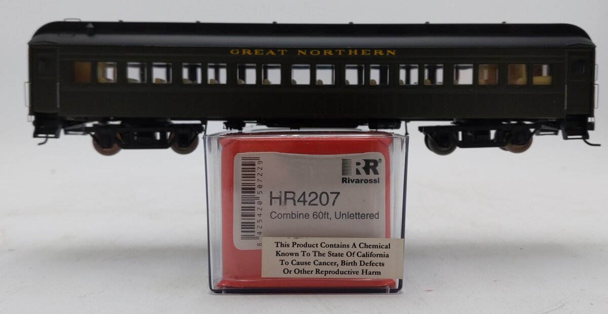 Rivarossi HR4207 HO Painted, Unlettered 60' Heavyweight Combine