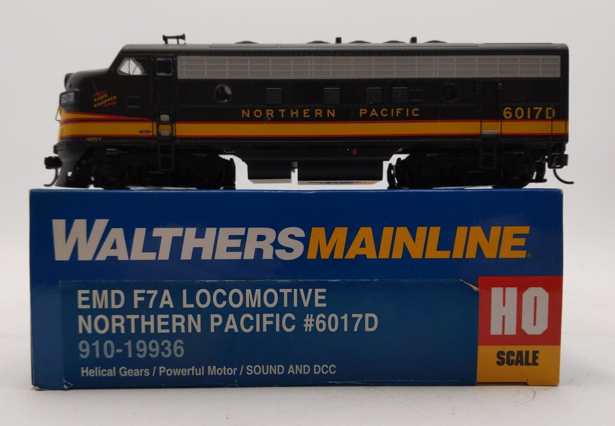 Walthers 910-19936 HO Northern Pacific EMD F7A Diesel Loco Sound/DCC #6017D