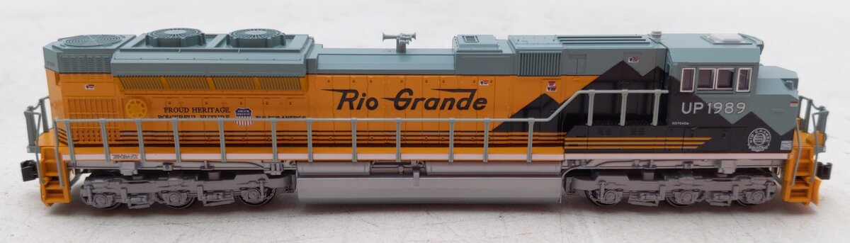 Kato 176-8405-S N D&RGW Heritage SD70ACe Diesel Locomotive Sound/DCC #1989