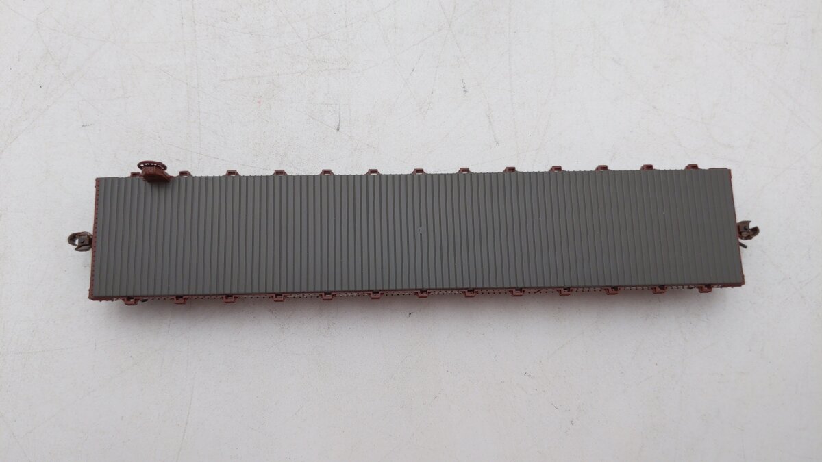 Roundhouse 14511 HO Southern Pacific 50' Flat Car w/Stakes #510133