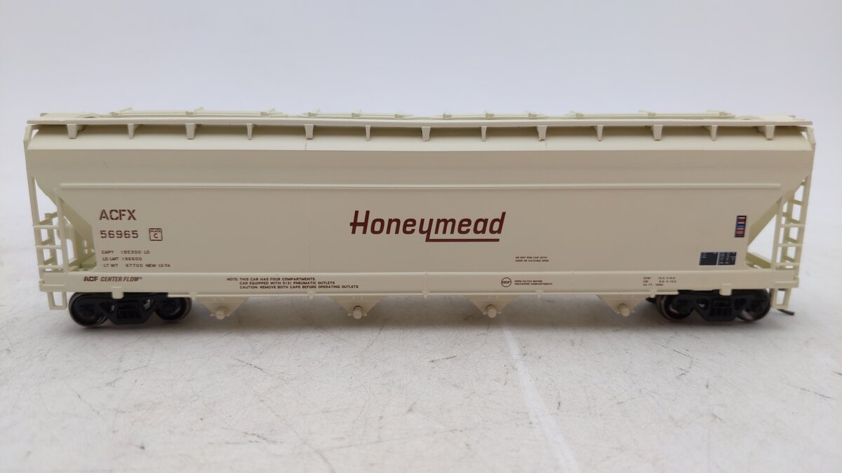 Roundhouse 15196 HO ACFX/Honeymead ACF Centerflow Hopper #56965