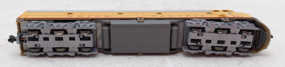 Kato 176-5317-DCC N Union Pacific Nose Herald E9A Diesel Locomotive #957 w/DCC