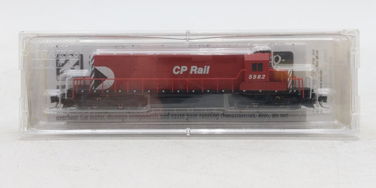 Micro-Trains 97001181 Z Canadian Pacific SD40-2 Powered Diesel Locomotive #5582