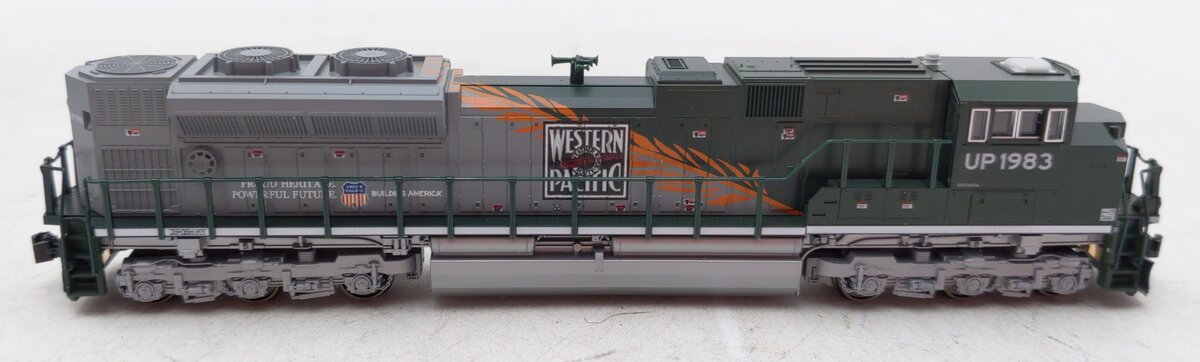 Kato 176-8410-1 N WP SD70ACE Diesel Locomotive #1983 with DCC