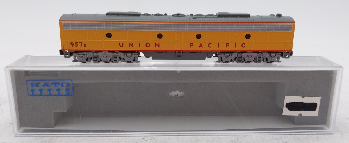 Kato 176-5354-DCC N Union Pacific E9B Diesel with DCC #957B