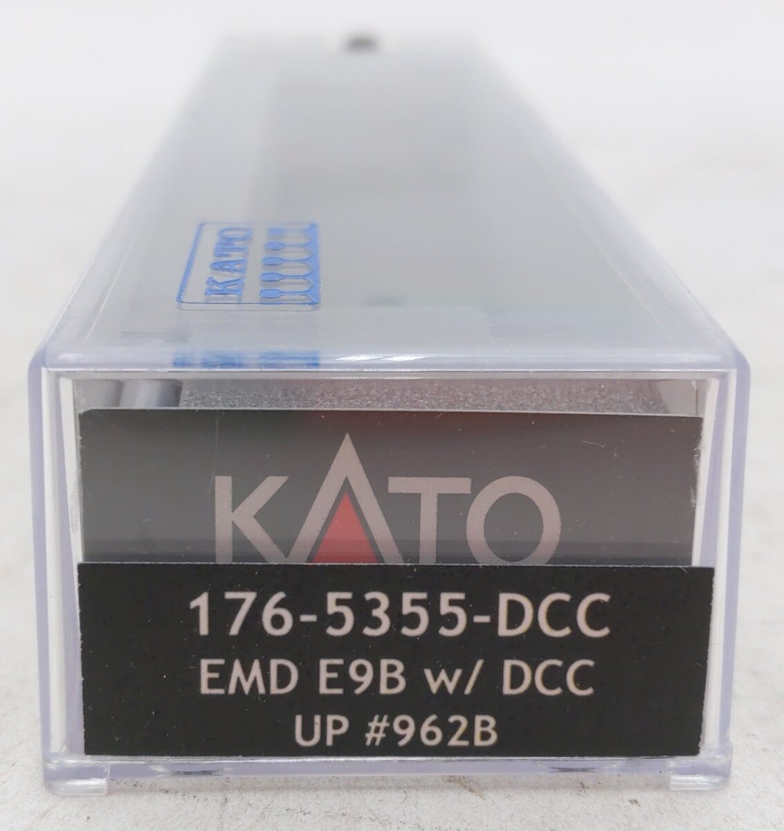 Kato 176-5355-DCC N Union Pacific EMD E9B Diesel with DCC #962B