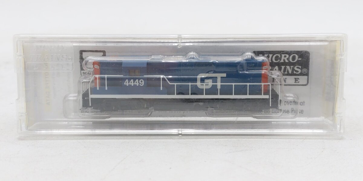 Micro-Trains 98201140 Z GTW EMD GP9 Powered Diesel Locomotive #4449
