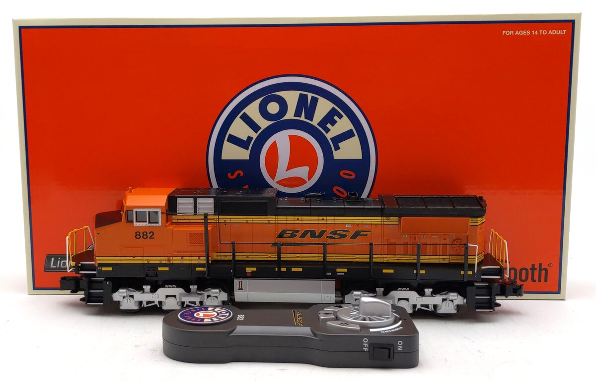 Lionel 2234180 O BNSF Dash 8 LionChief Diesel Locomotive #882