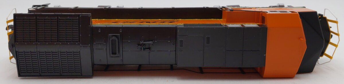 Lionel 2234180 O BNSF Dash 8 LionChief Diesel Locomotive #882