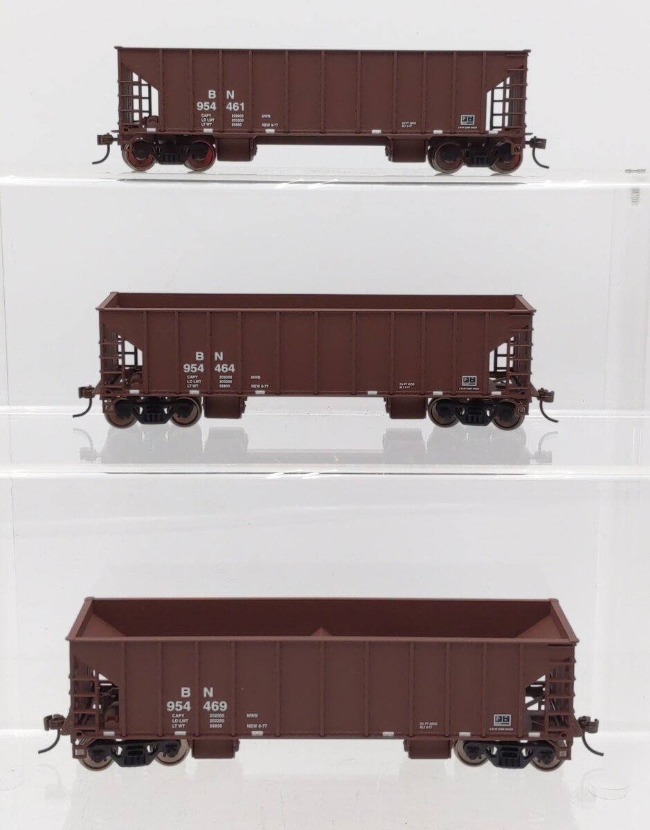 Walthers 932-34233 HO Burlington Northern Ballast Hopper (3-Pack) LN/Box