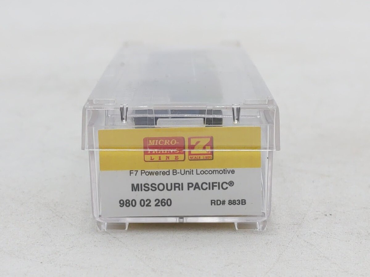Micro-Trains 98002260 Z MP F7 Powered B-Unit Diesel Locomotive #883B