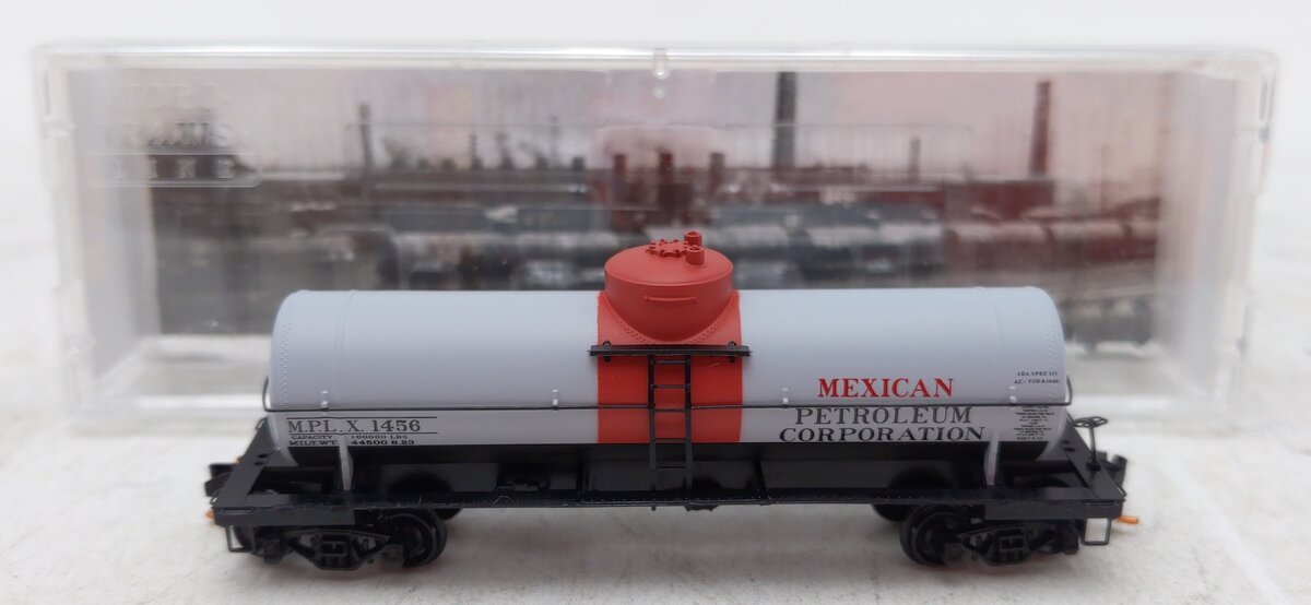 Micro-Trains 06500840 N Mexican Petroleum Co.39' Single Dome Tank Car #1456