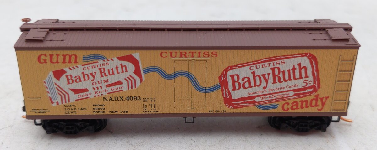 Micro-Trains 04900710 N Baby Ruth Candy 40' Double Sheathed Wood Reefer #4093