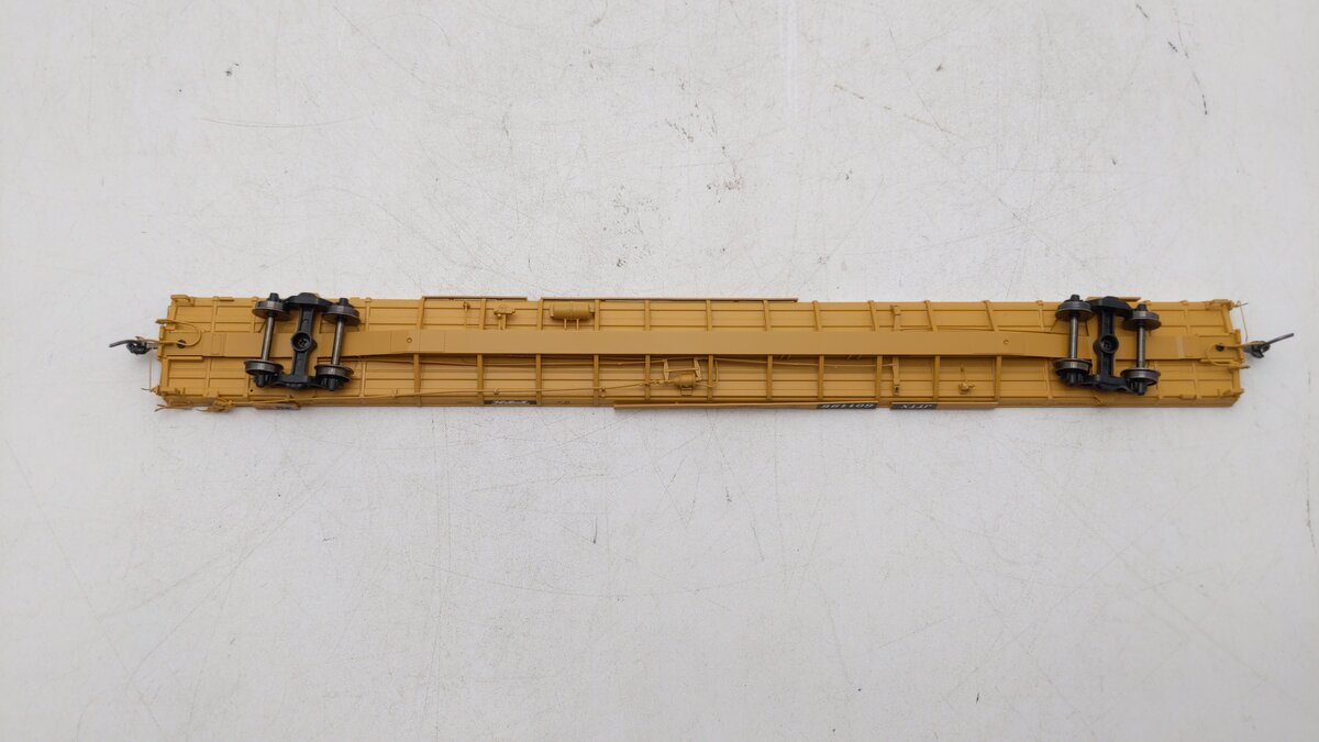 BLMA Models 51035 HO Scale RTTX ACF F89-J 89' Flatcar #601195