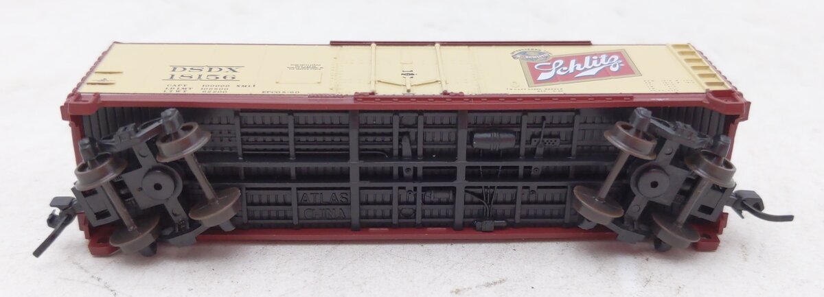 Atlas 50005649 N Schlitz 40' Plug Door Box Car #18156