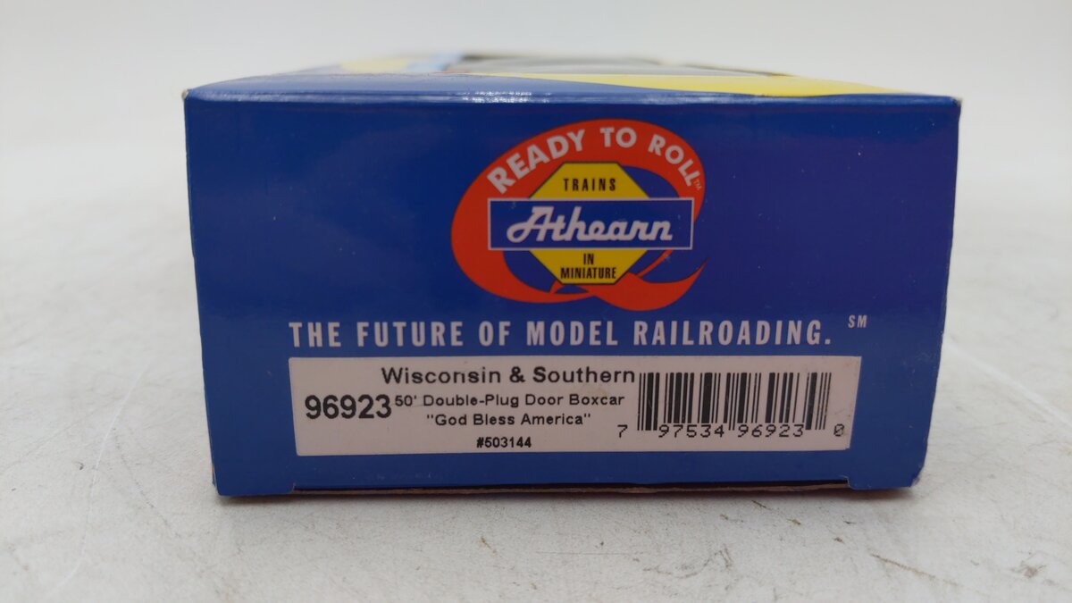 Athearn 96922 HO WSOR/Never Forget RTR 50' Double Door Plug Boxcar #503801