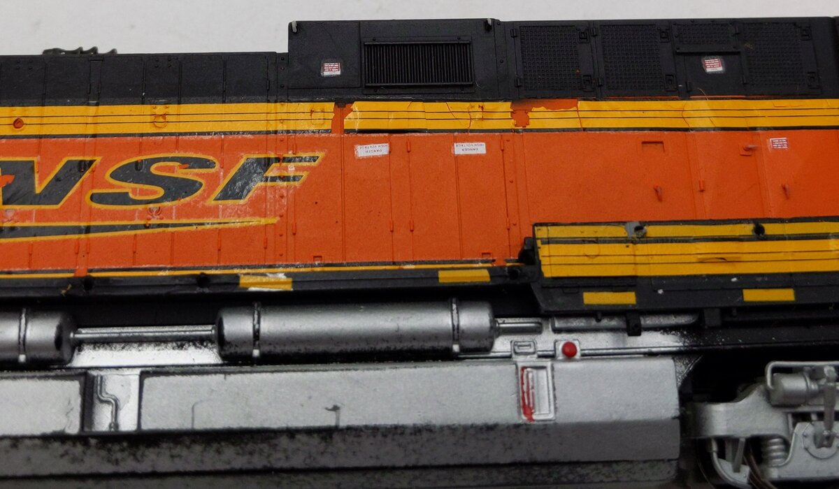 Broadway Limited 698 HO Custom BNSF Diesel GE AC6000CW w/DCC/SND/Box