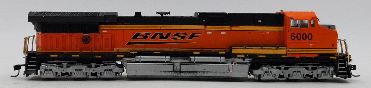 Broadway Limited 698 HO Custom BNSF Diesel GE AC6000CW w/DCC/SND/Box