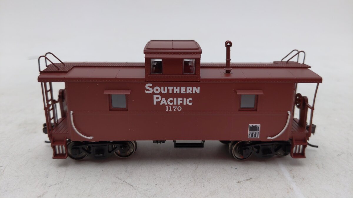 Atlas 20002417 HO Southern Pacific Trainman® C & O Style Cupola Caboose #1170