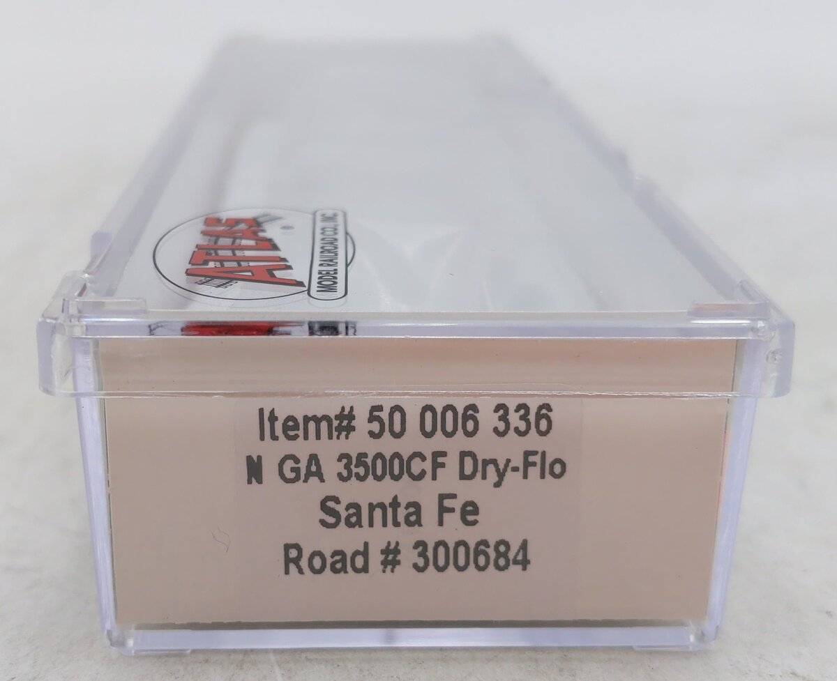 Atlas 50006336 N ATSF RTR 3500 Dry-Flo Covered Hopper #300684