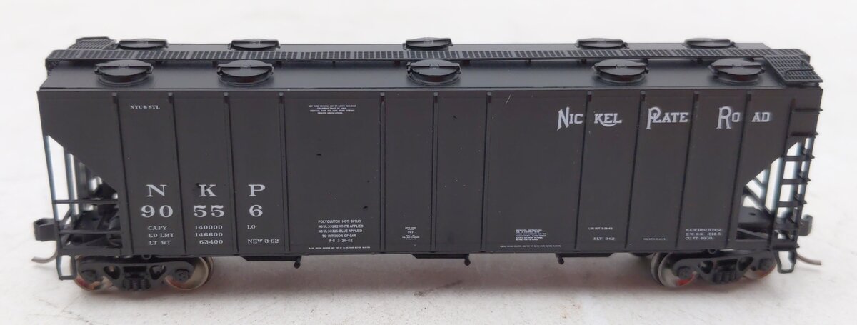 Atlas 50005747 N Nickel Plate Road RTR PS 4000 Covered Hopper #90556