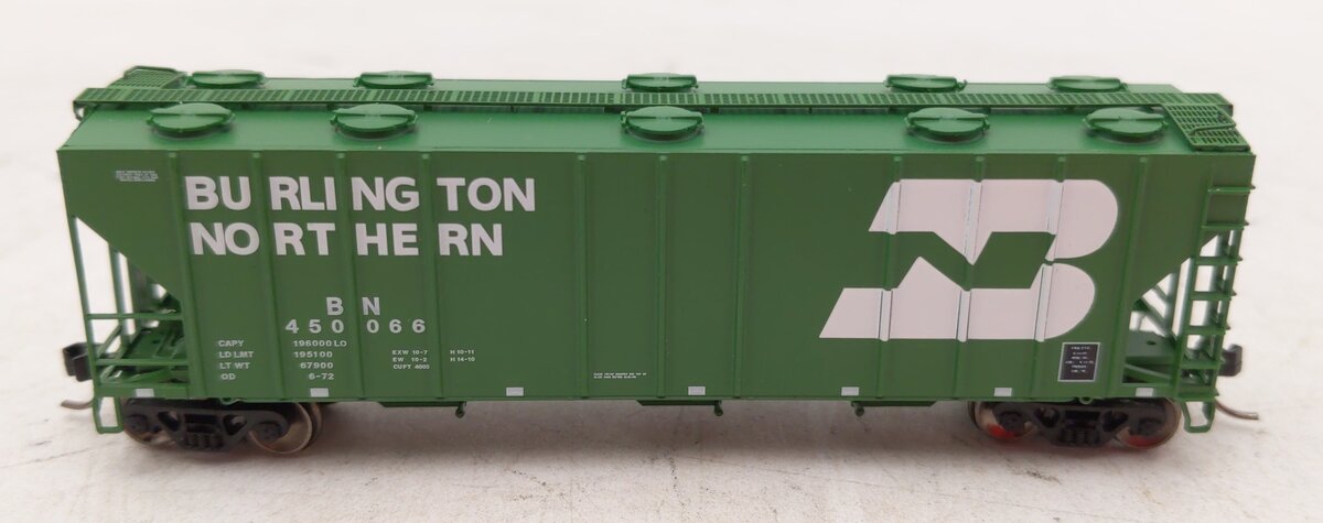 Atlas 50005732 N Burlington Northern RTR PS 4000 Covered Hopper #450066