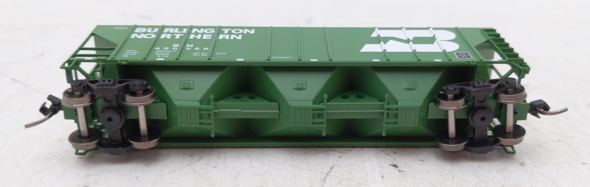 Atlas 50005732 N Burlington Northern RTR PS 4000 Covered Hopper #450066