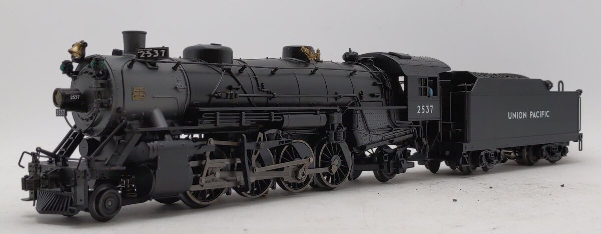 Lionel 6-84471 O Union Pacific BTO USRA Light Mikado Steam Locomotive #2537 NIB