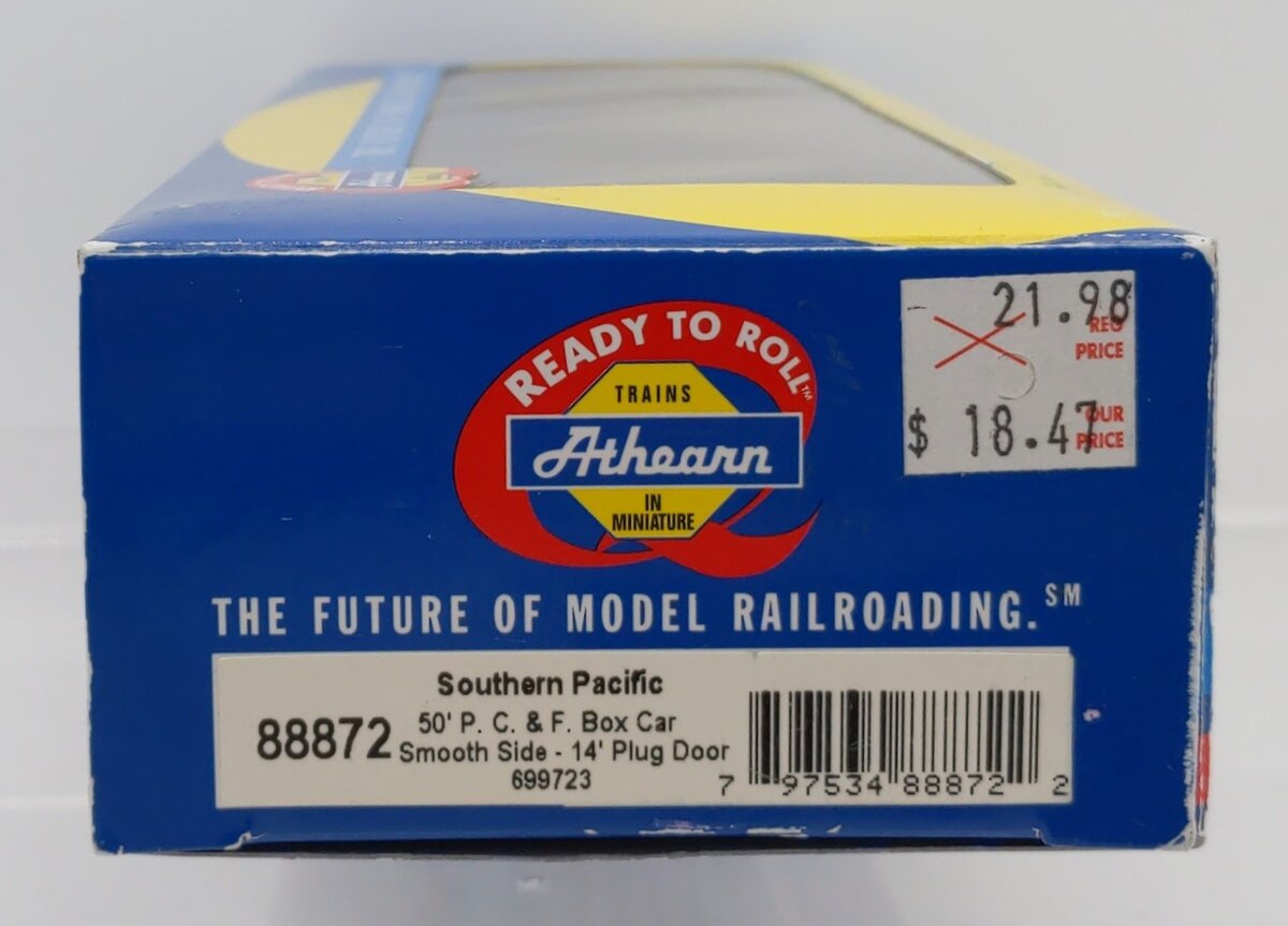 Athearn 88872 HO Scale Southern Pacific 50' PC&F Boxcar #699723