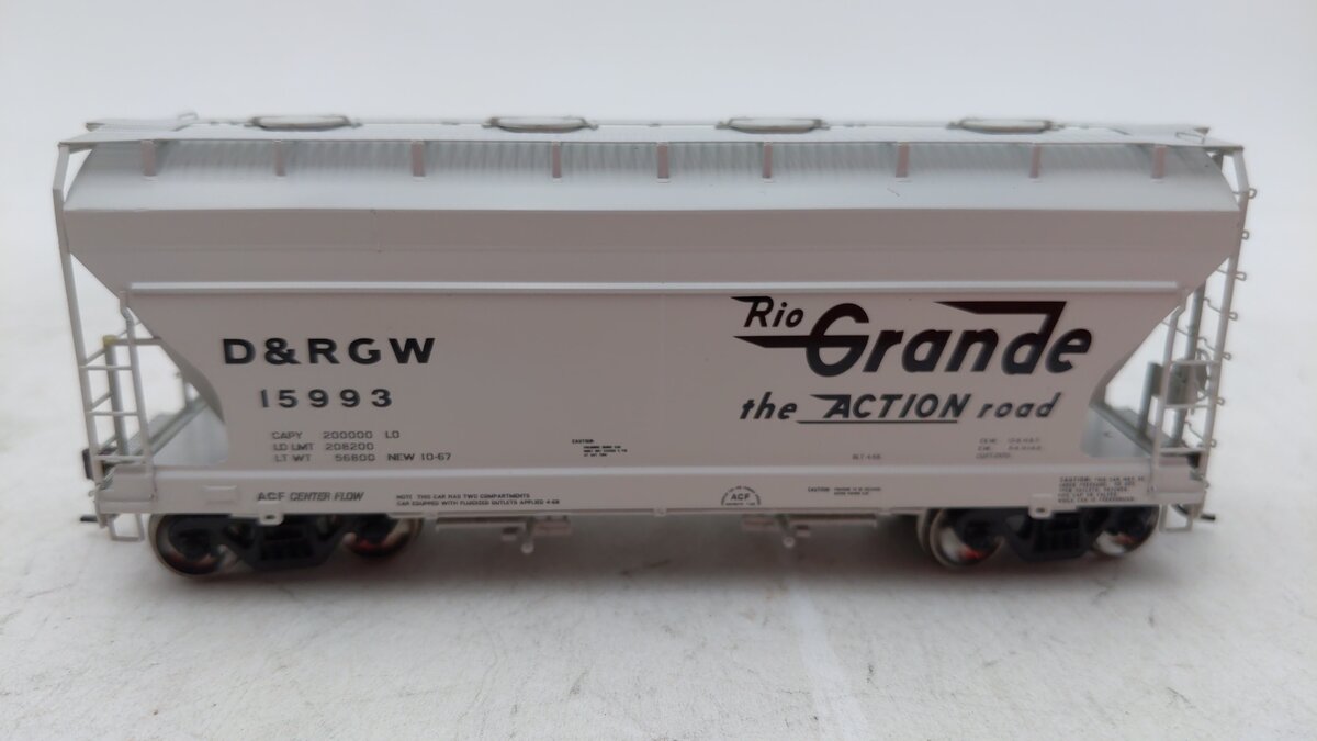 Athearn 95953 HO Scale D&RGW ACF 2970 Covered Hopper #15993