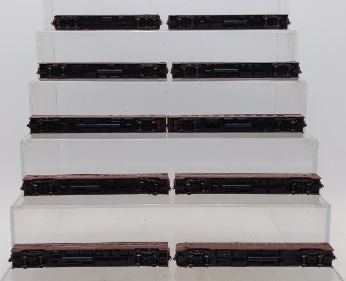 Kato 106-069-1 N Pennsylvania 10-Car Set with Interior Lighting Pre-Installed