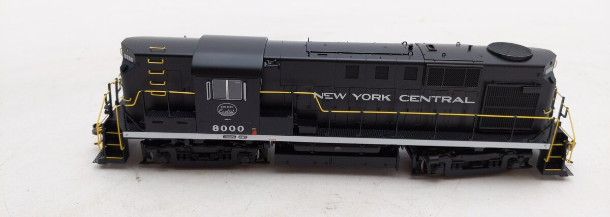 Rapido Trains 031572 HO NYC RS-11 Diesel Locomotive with DCC/Sound #8000